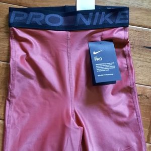 XXS Nike Pro 7/8 length metallic pink leggings